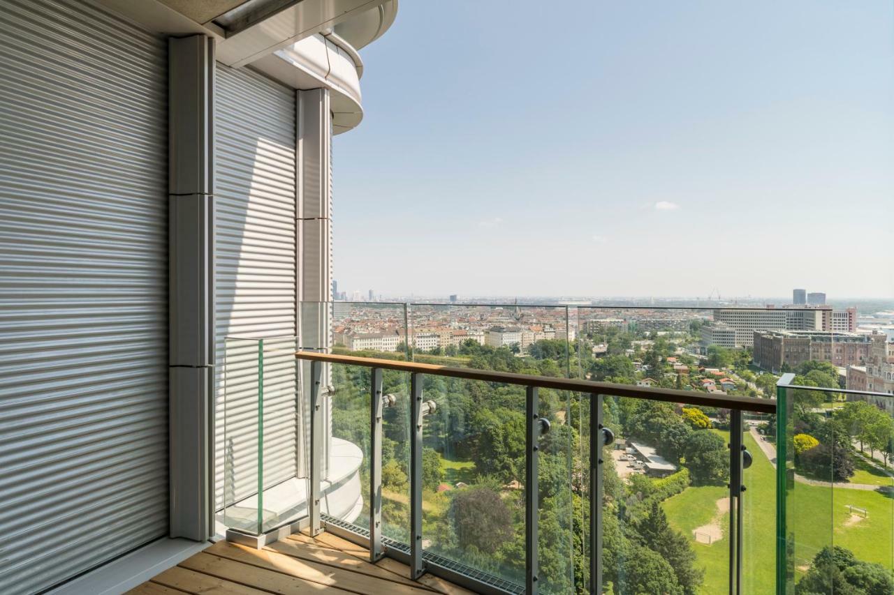 Top Of Belvedere by ichbucheAT Wien Exterior foto